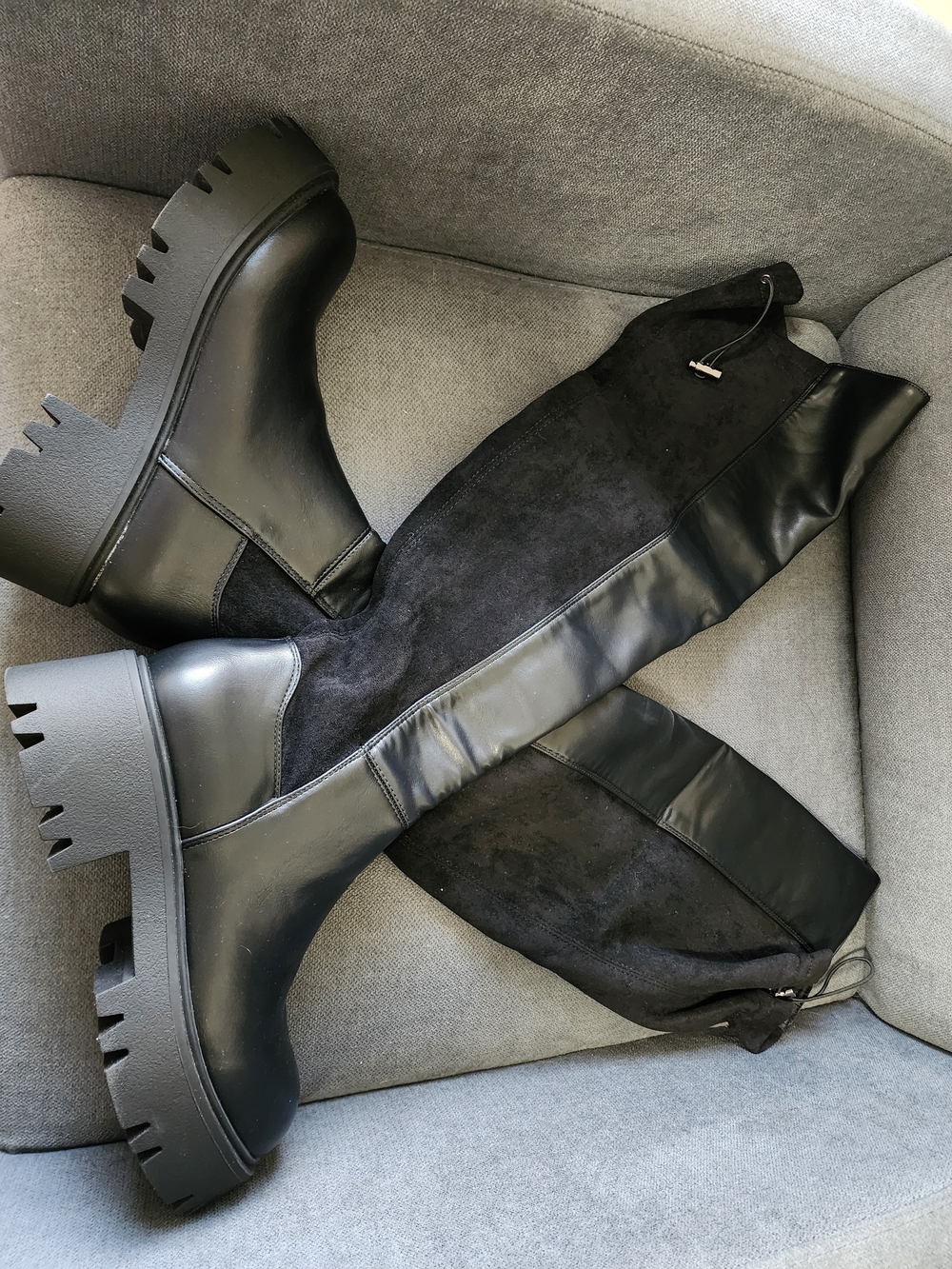 Dream Pairs Black Over-the-Knee Chunky Lug Sole Boots